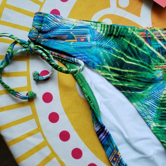 NWT 🌴 Tropical string bikini bottom - Picture 6 of 8